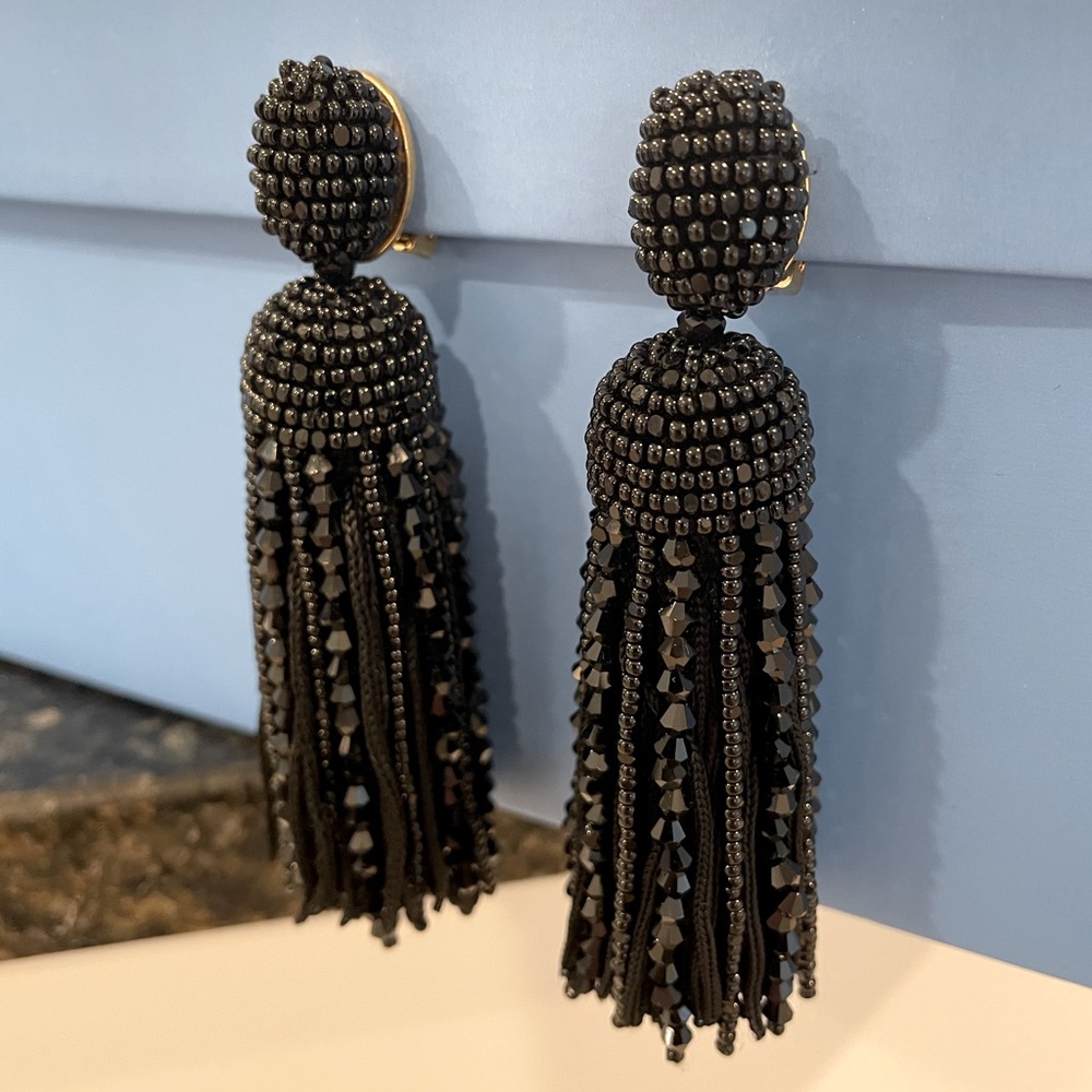 Oscar de la Renta Beaded Silk Tassel Clip-On Earrings in Black